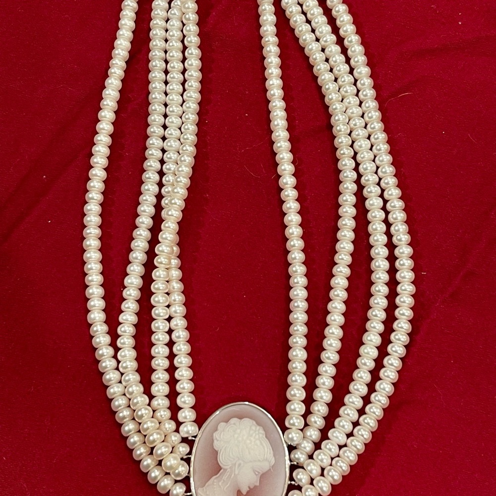 Vintage Imperial Sterling Pearl Necklace Carved Cameo Necklace - Picture 5 of 10